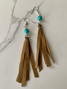 Suede fringed earring with turquoise bead